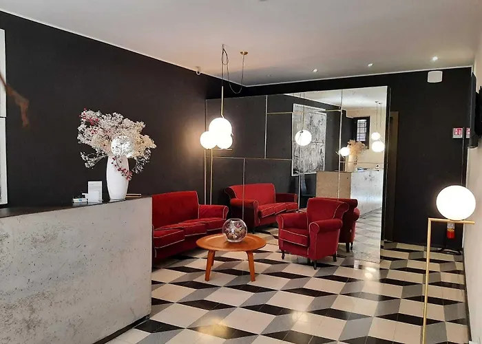 Navona TheatreAlbergo